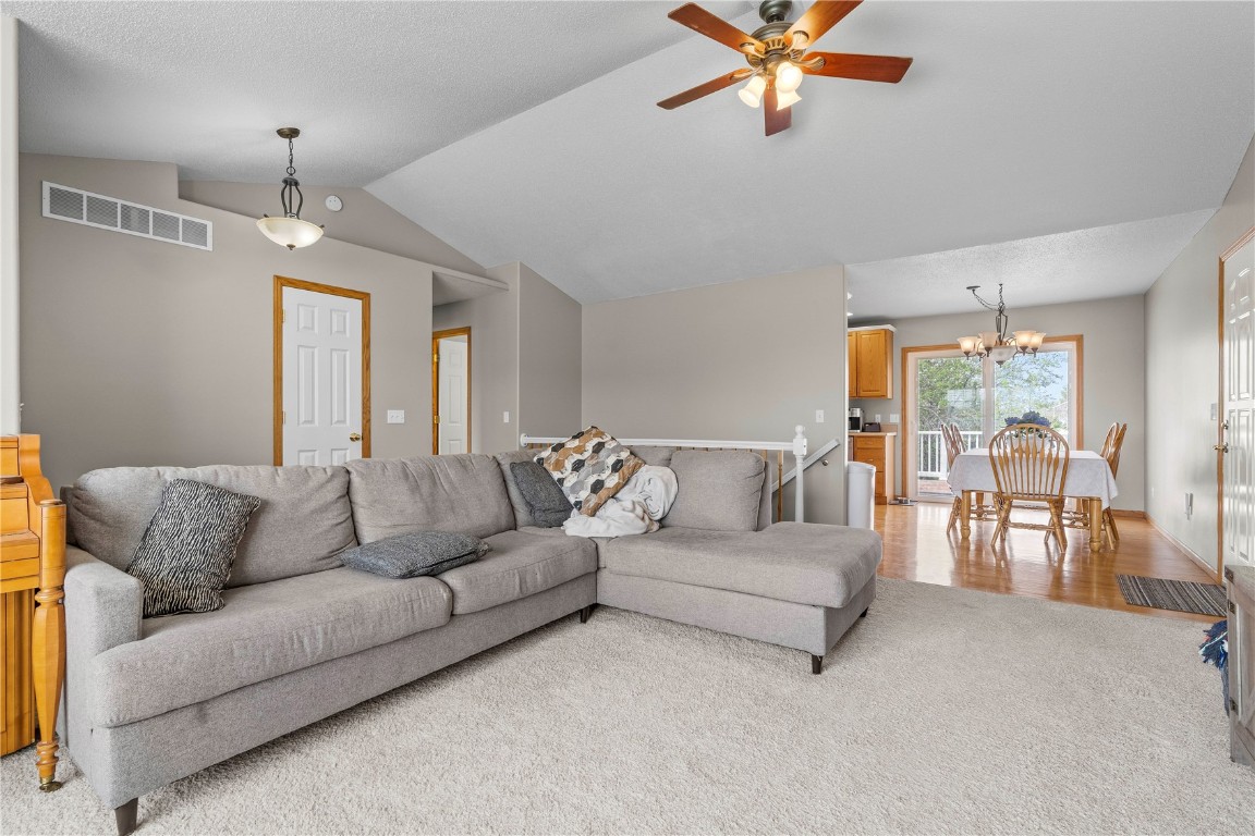 191 Bear Creek Court Palo IA 52324
