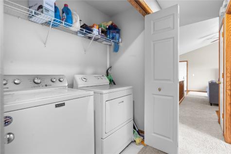 191 Bear Creek Court Palo IA 52324