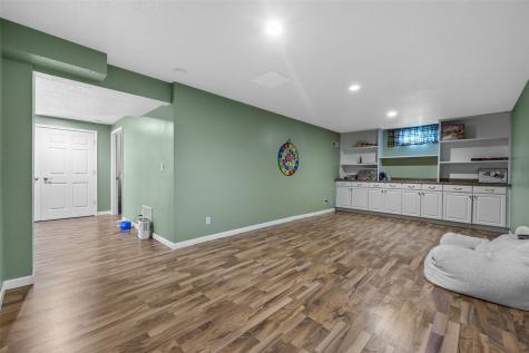 611 Deer Run Drive NE Cedar Rapids IA 52402