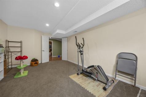 611 Deer Run Drive NE Cedar Rapids IA 52402