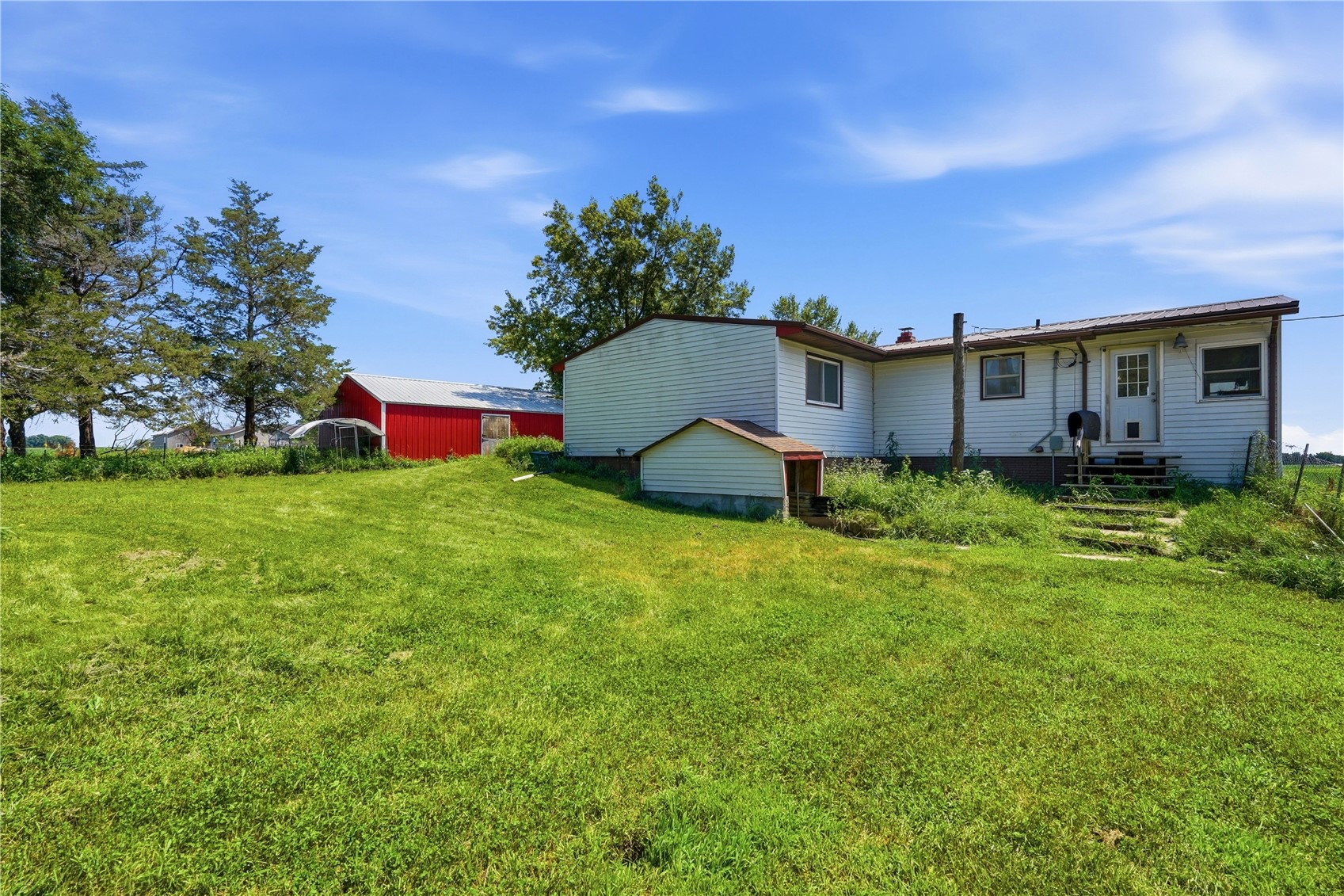 12039 Wright Road La Porte City IA 50651