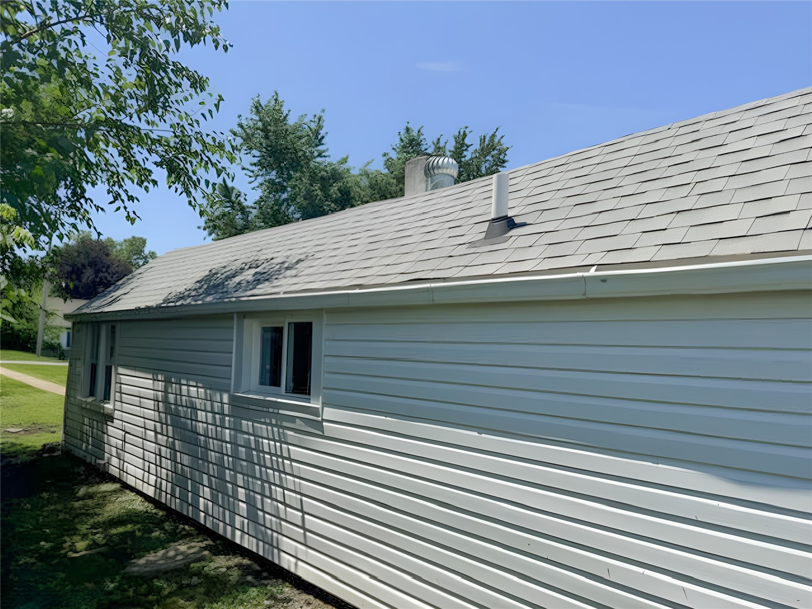 1116 15th Avenue SW Cedar Rapids IA 52404