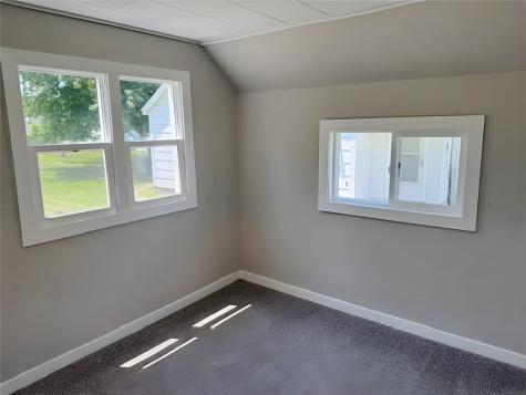 1116 15th Avenue SW Cedar Rapids IA 52404
