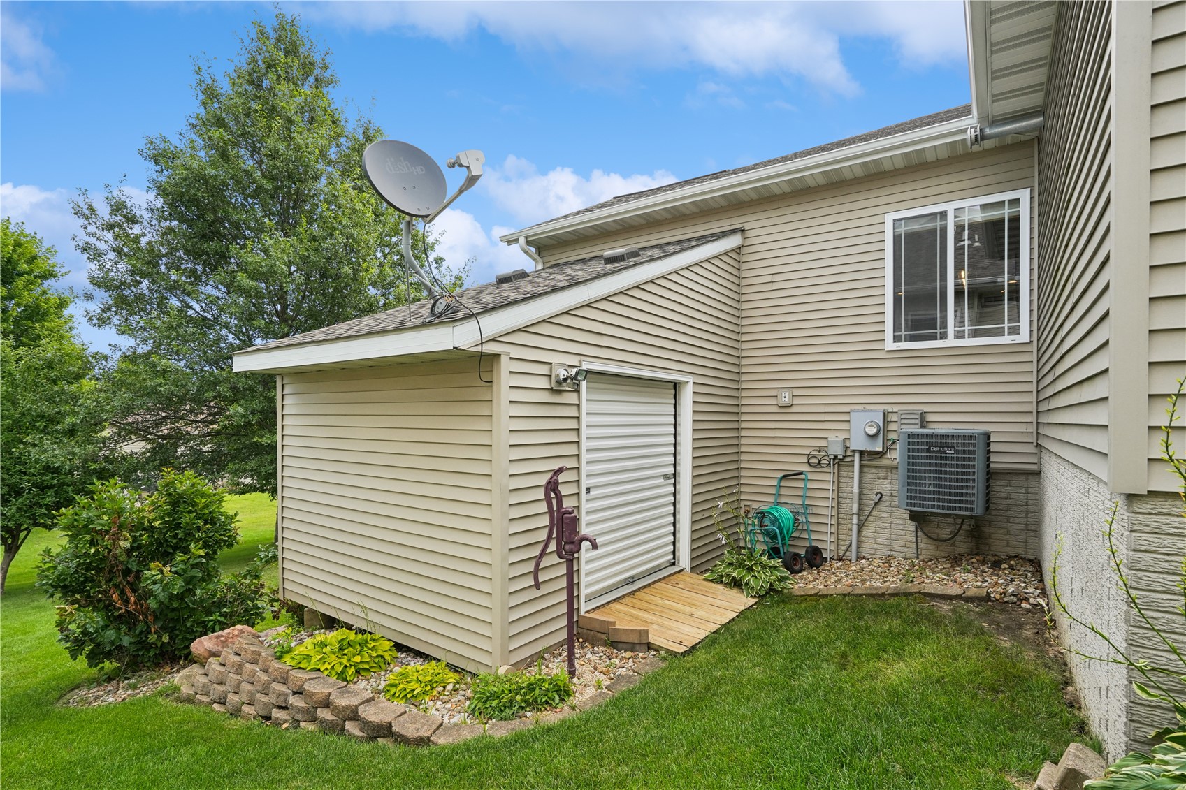 4060 Monarch Avenue Marion IA 52302