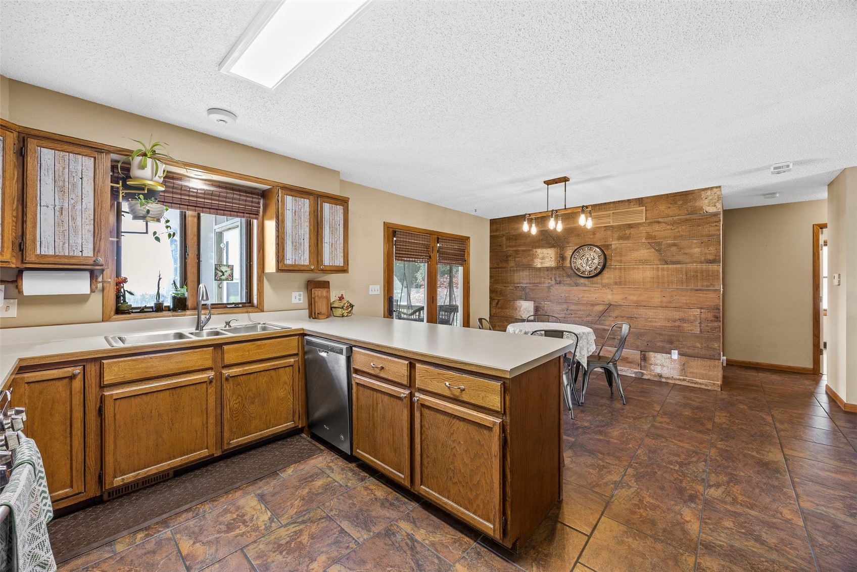 168 290th Street West Branch IA 52358