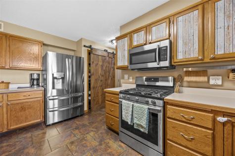 168 290th Street West Branch IA 52358