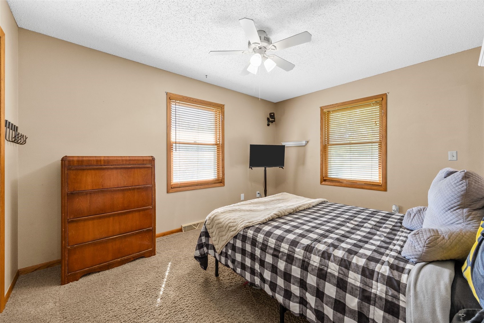 168 290th Street West Branch IA 52358