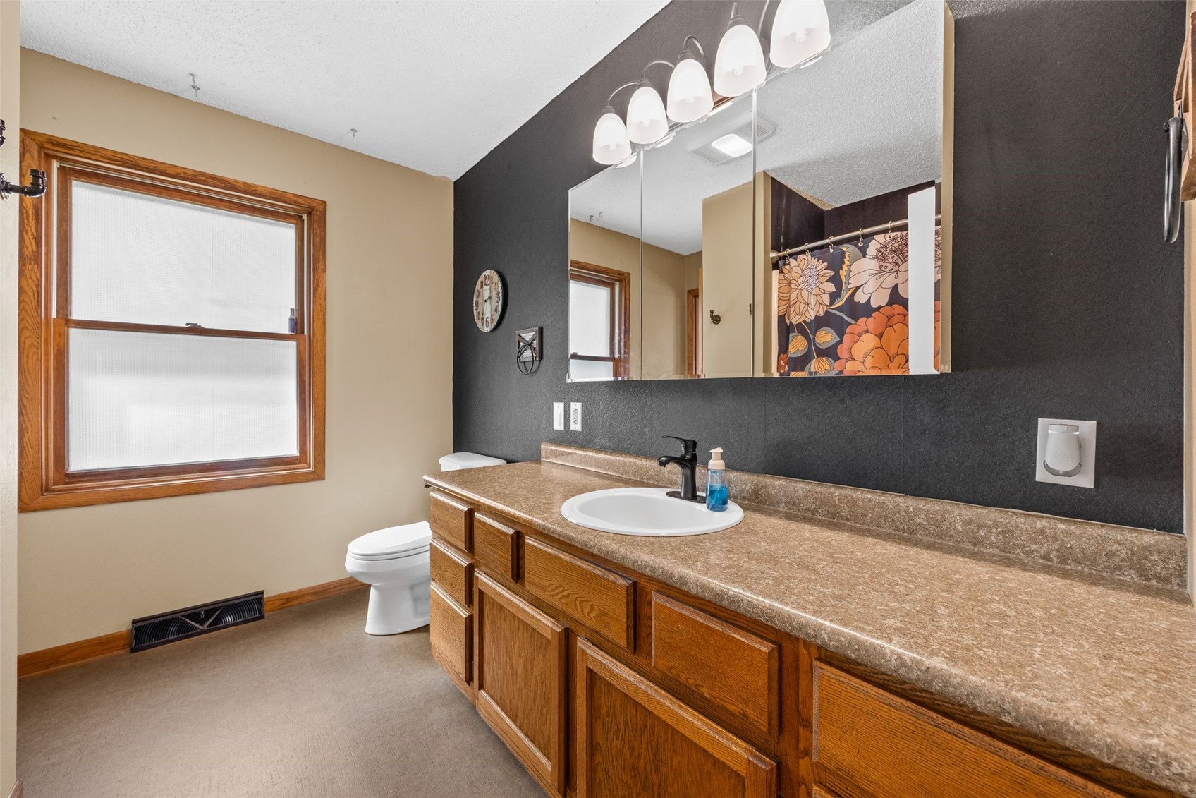 168 290th Street West Branch IA 52358