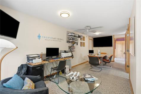 4248 Cottage Grove Parkway SE Cedar Rapids IA 52403