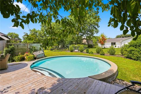 4248 Cottage Grove Parkway SE Cedar Rapids IA 52403