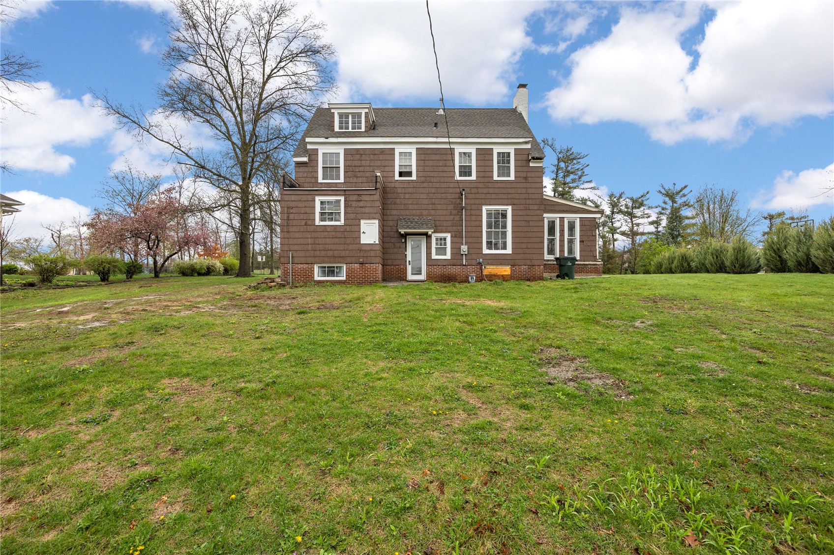 2159 Linden Drive SE Cedar Rapids IA 52403