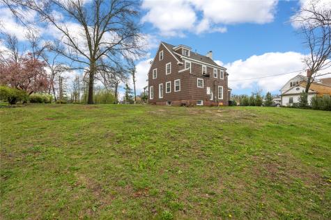 2159 Linden Drive SE Cedar Rapids IA 52403