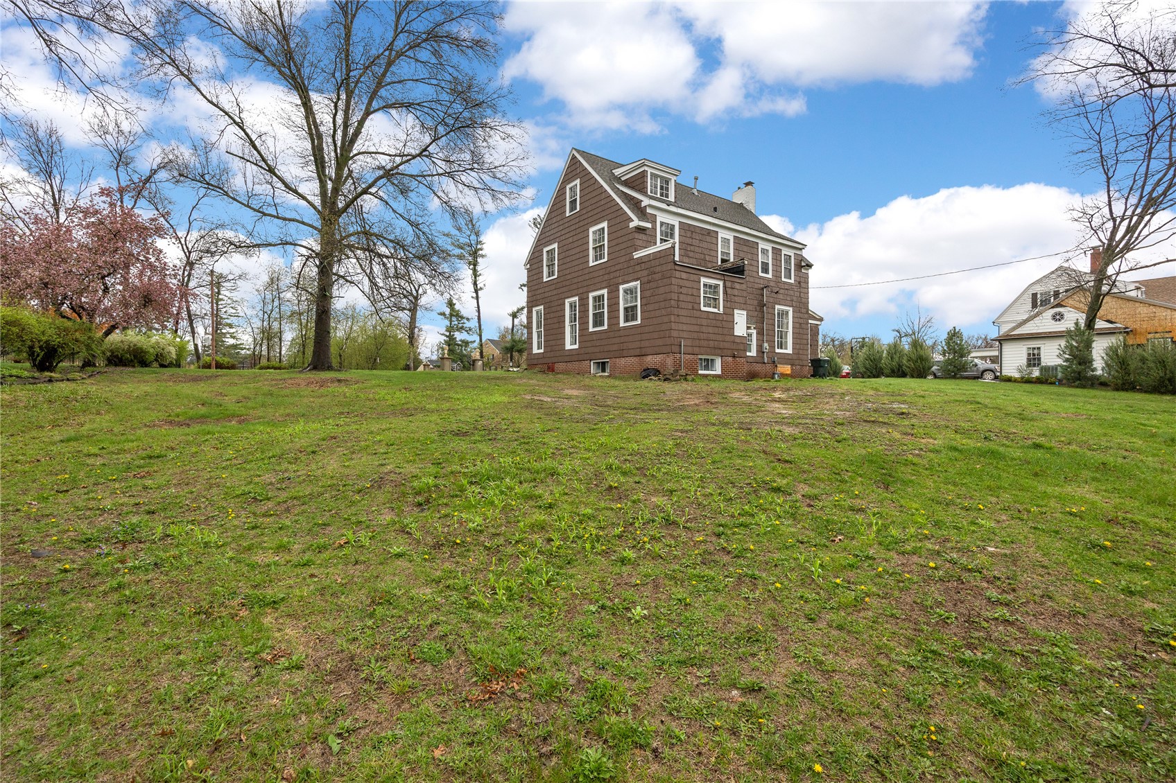 2159 Linden Drive SE Cedar Rapids IA 52403