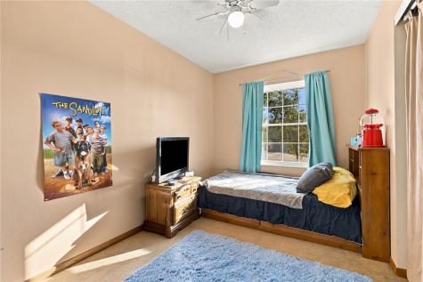 1516 Cottonwood Lane NE Cedar Rapids IA 52402