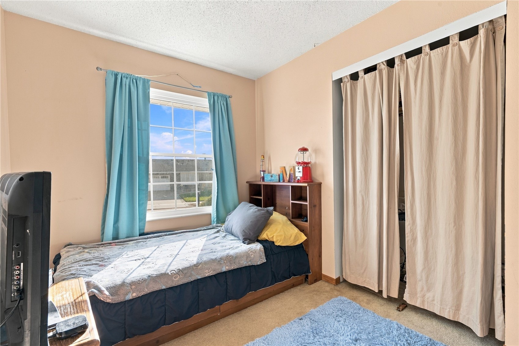 1516 Cottonwood Lane NE Cedar Rapids IA 52402