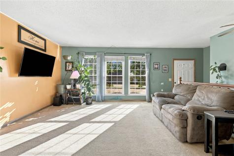 1516 Cottonwood Lane NE Cedar Rapids IA 52402
