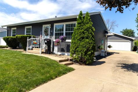 184 Carter Street NW Cedar Rapids IA 52405