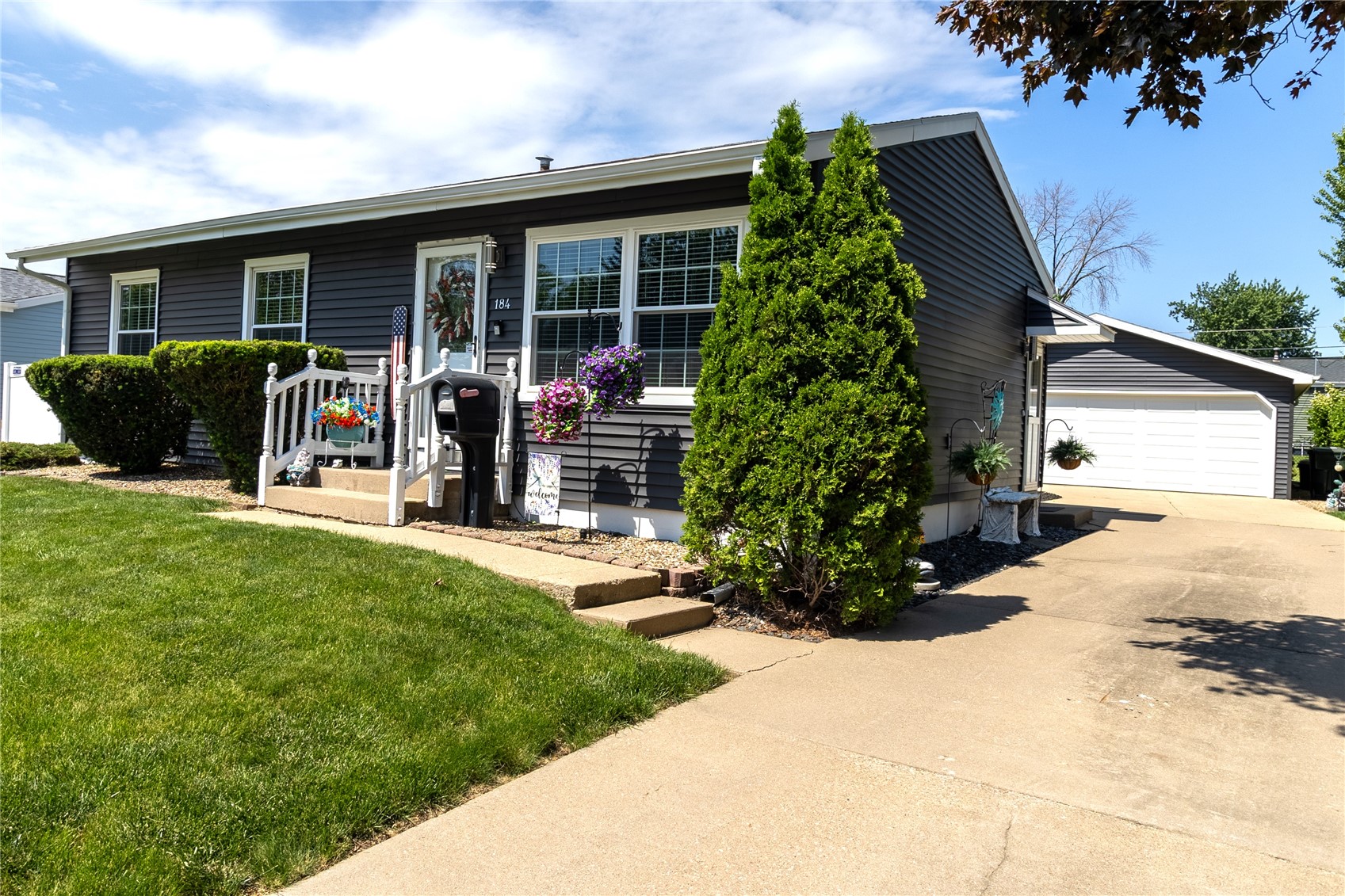 184 Carter Street NW Cedar Rapids IA 52405