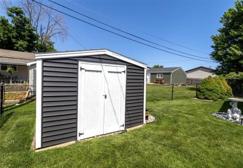 184 Carter Street NW Cedar Rapids IA 52405