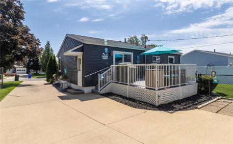 184 Carter Street NW Cedar Rapids IA 52405