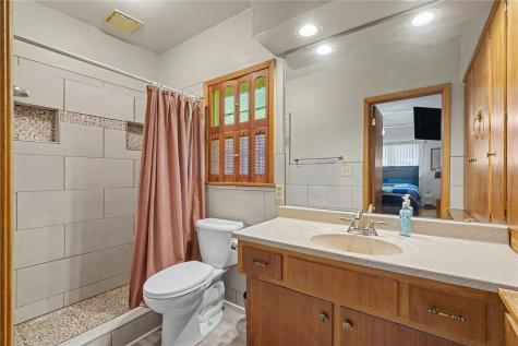100 Home Park Boulevard Waterloo IA 50701
