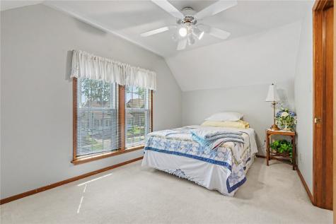100 Home Park Boulevard Waterloo IA 50701