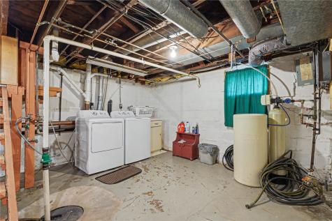 100 Home Park Boulevard Waterloo IA 50701