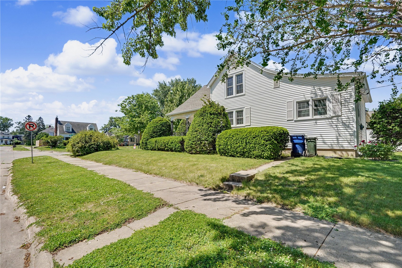 100 Home Park Boulevard Waterloo IA 50701