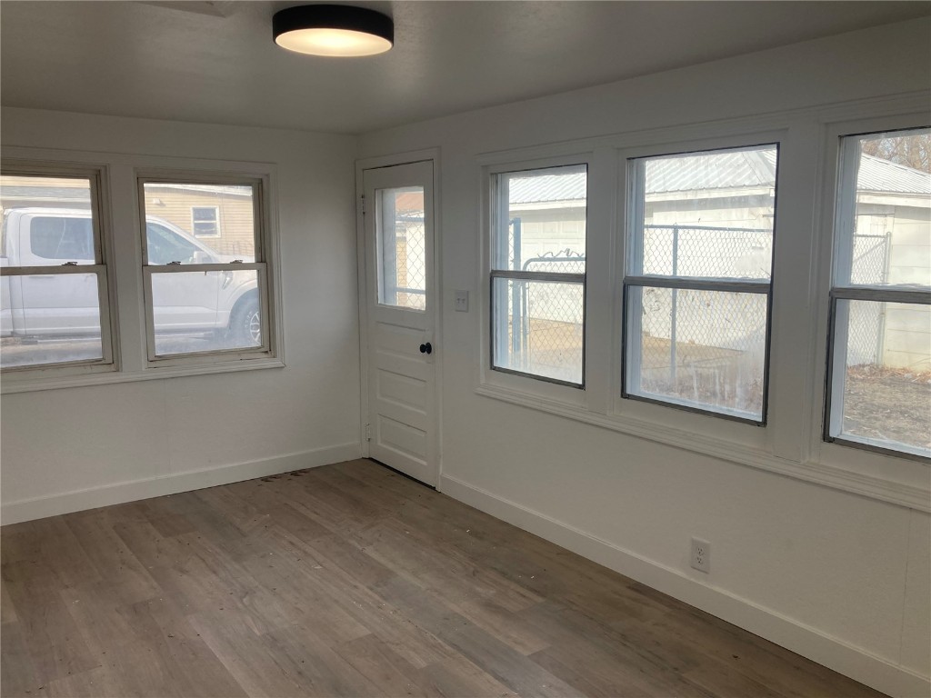 208 G Avenue Vinton IA 52349
