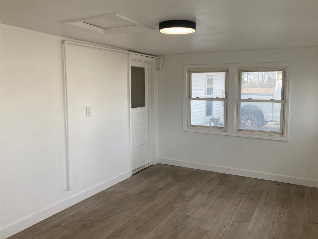 208 G Avenue Vinton IA 52349