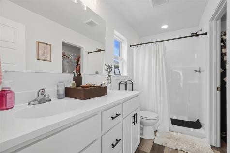 4937 Dostal Court SW Cedar Rapids IA 52404