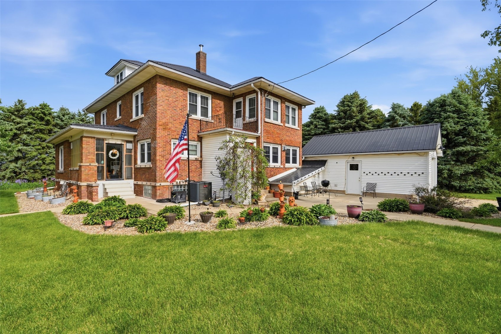 15736 120th Avenue Monticello IA 52310