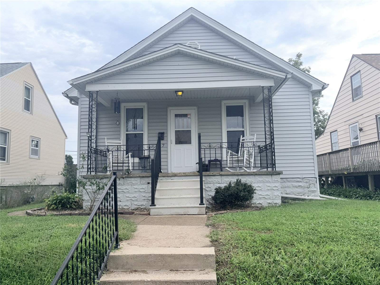 817 19th Avenue SW Cedar Rapids IA 52404