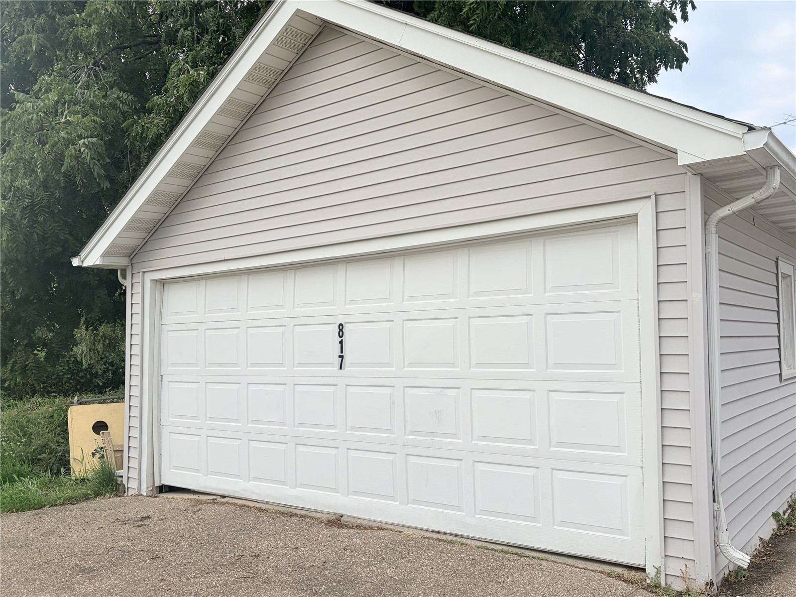 817 19th Avenue SW Cedar Rapids IA 52404