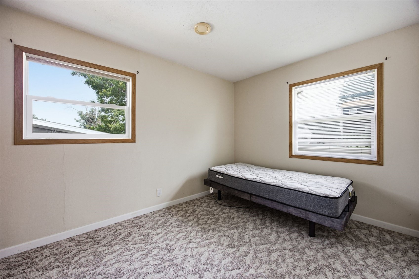 900 S 6th Street Marion IA 52302