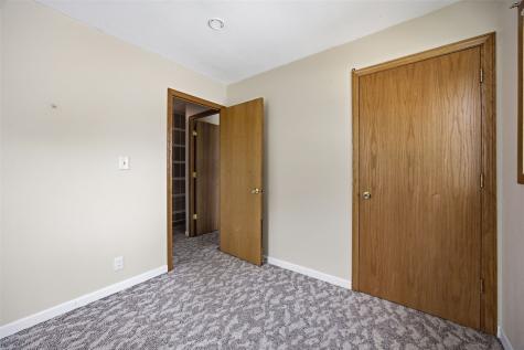 900 S 6th Street Marion IA 52302