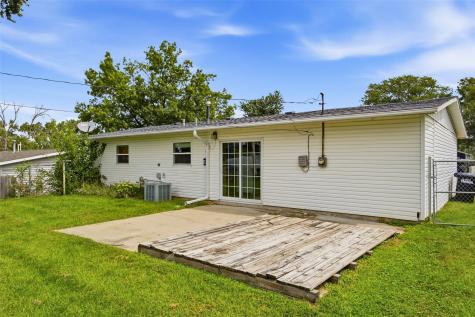 900 S 6th Street Marion IA 52302