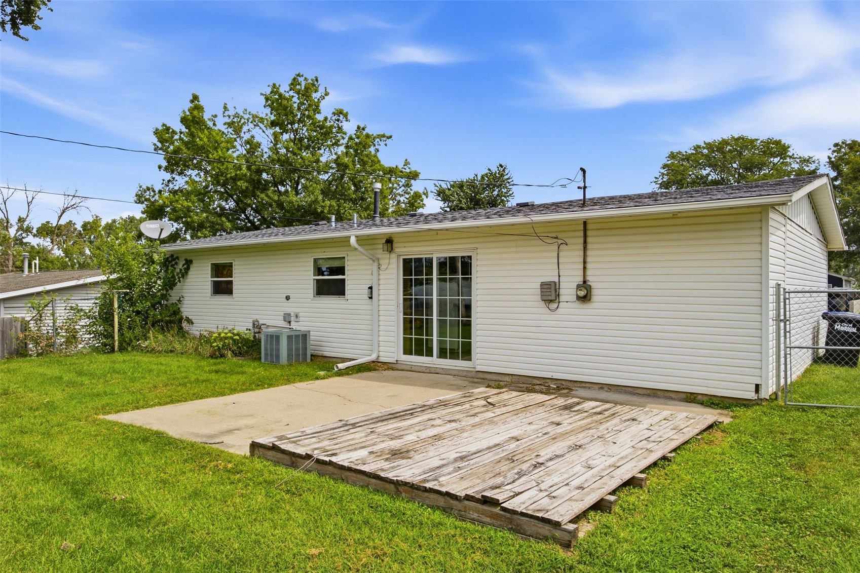 900 S 6th Street Marion IA 52302