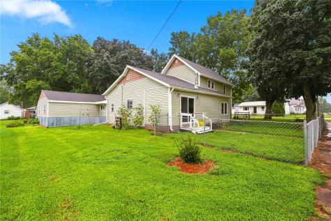 302 Park Avenue Rowley IA 52329