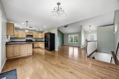 325 Hillview Drive Marion IA 52302