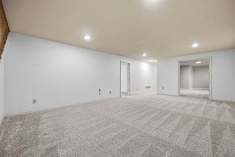 325 Hillview Drive Marion IA 52302