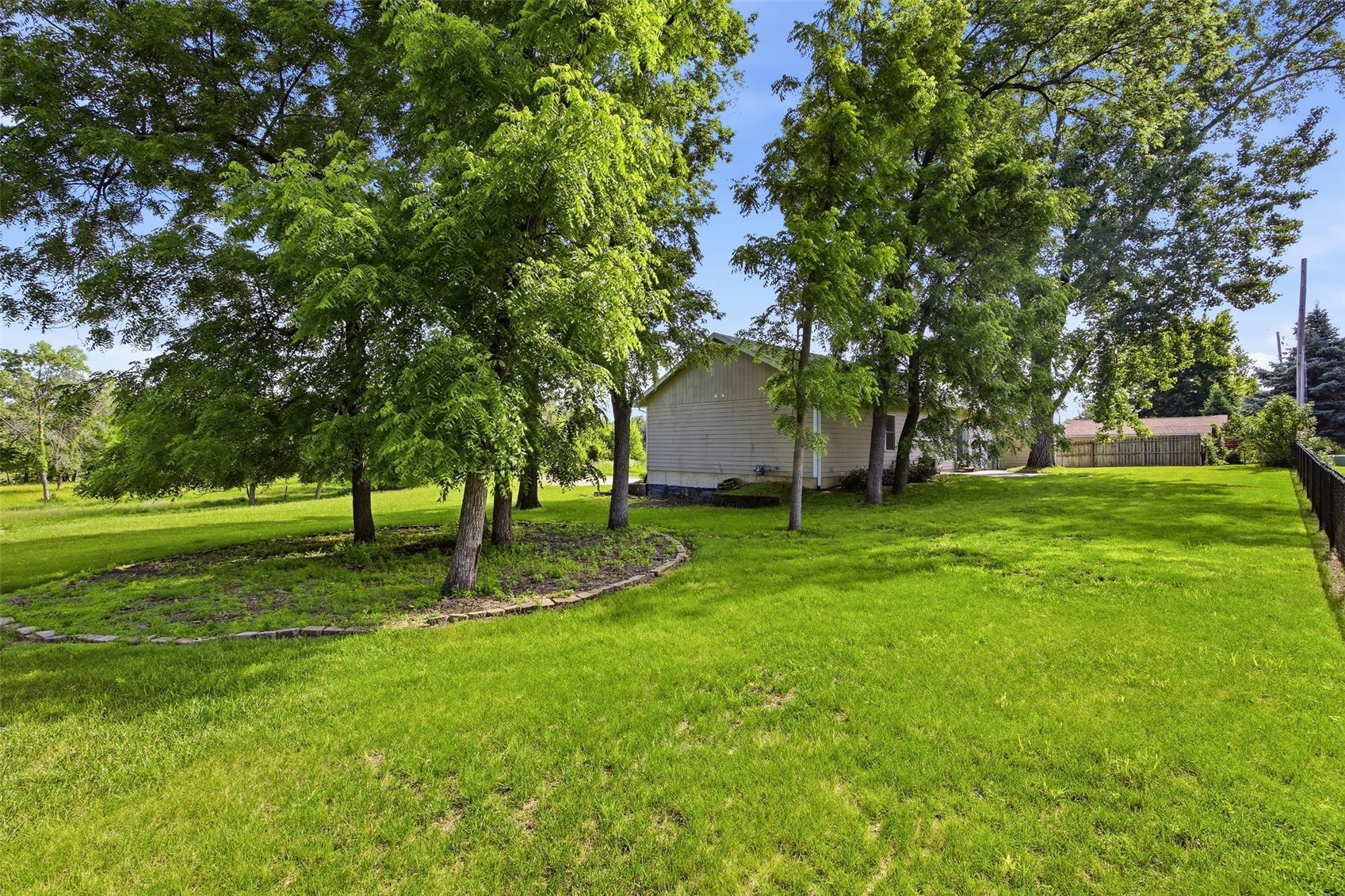 325 Hillview Drive Marion IA 52302