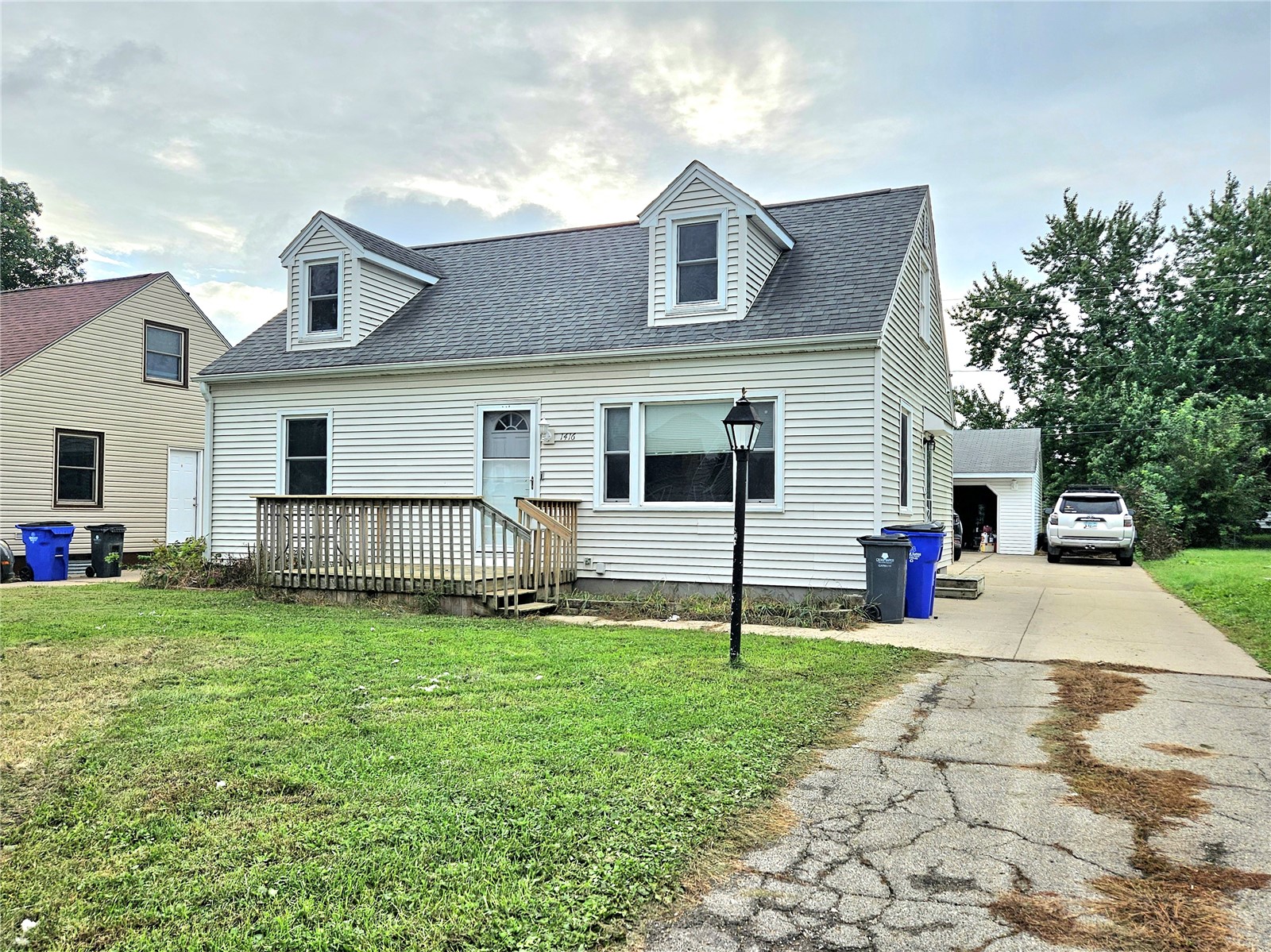1416 9th Street NW Cedar Rapids IA 52405