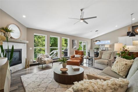 5697 Ridge Stone Lane Marion IA 52302