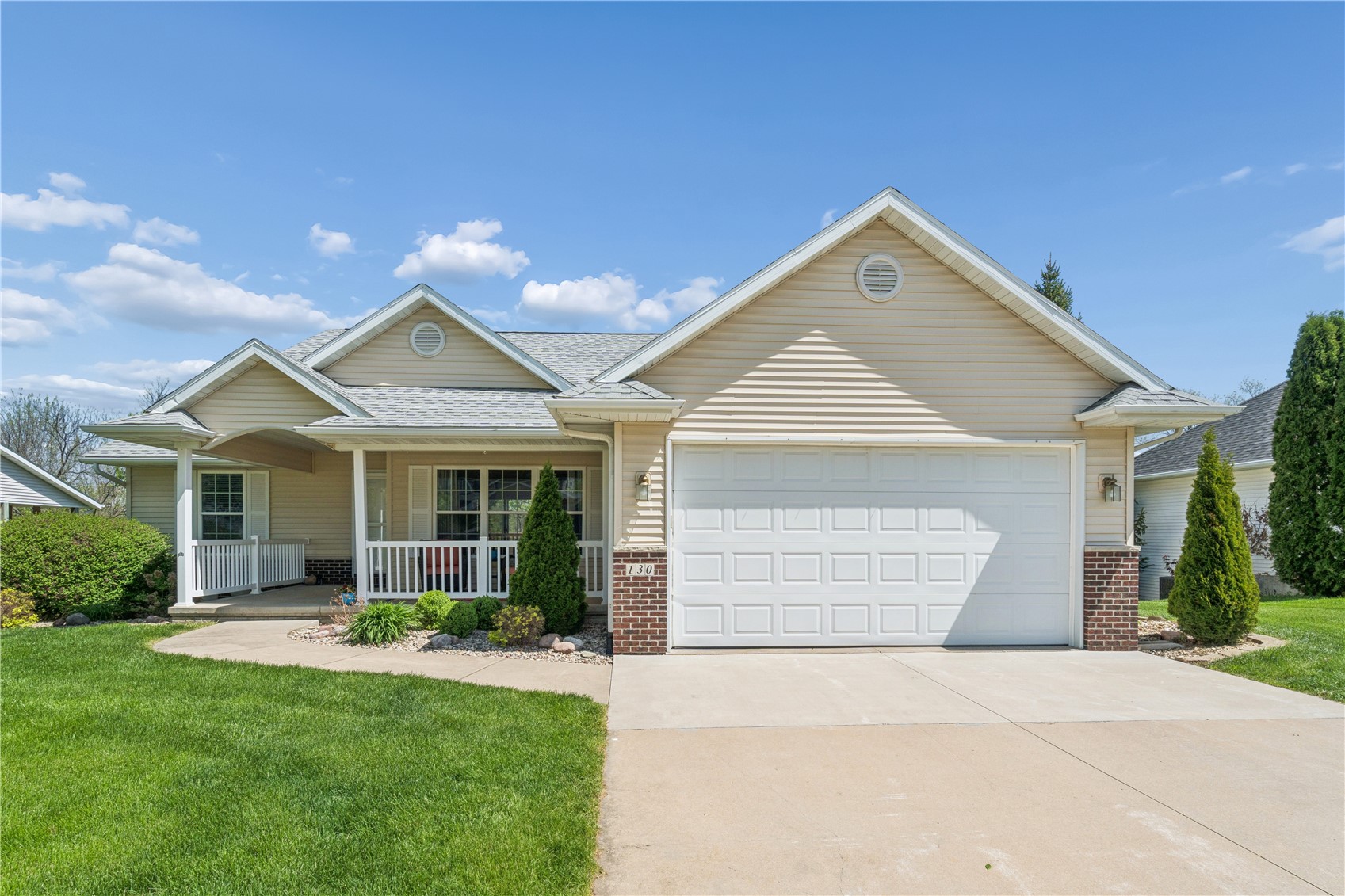 130 Orchard Street SW Swisher IA 52338