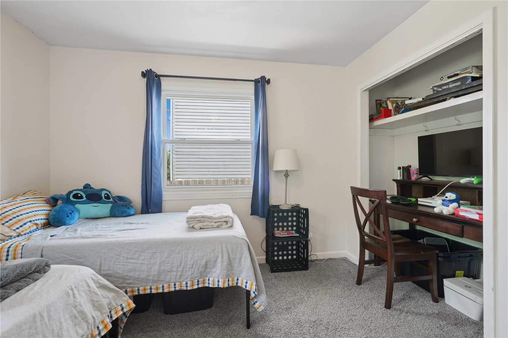 5240 Harbet Avenue NW Cedar Rapids IA 52405