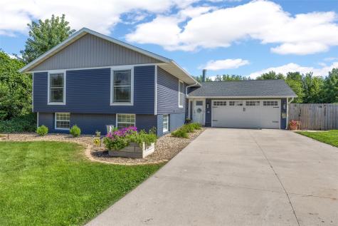 4505 Martin Court NW Cedar Rapids IA 52405