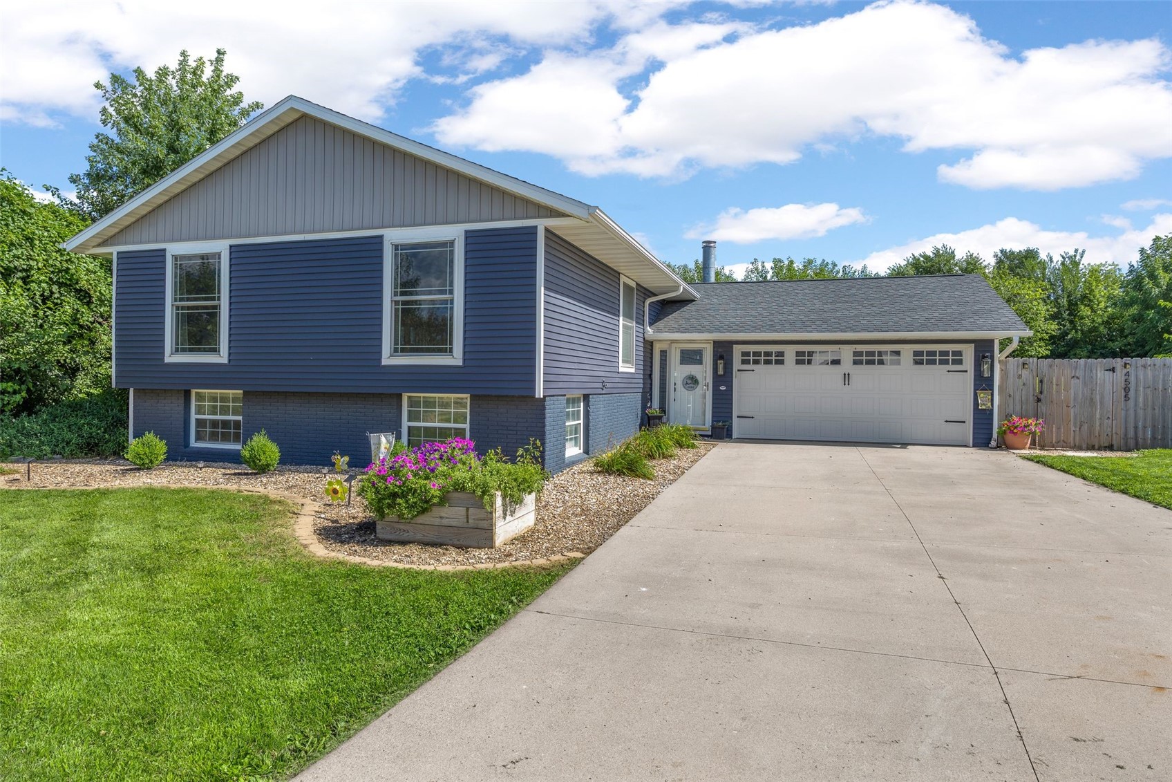 4505 Martin Court NW Cedar Rapids IA 52405