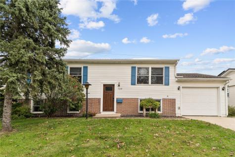 709 Jacolyn Drive NW Cedar Rapids IA 52405