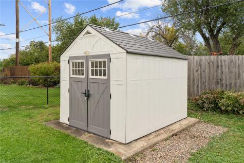 709 Jacolyn Drive NW Cedar Rapids IA 52405